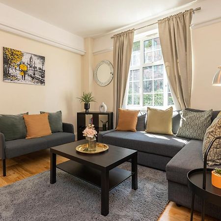 Charming 2 Bedroom Flat In Kensington High Street Londen Buitenkant foto